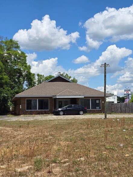 Primary Photo Of 5054 Crawfordville Rd, Tallahassee Office For Sale