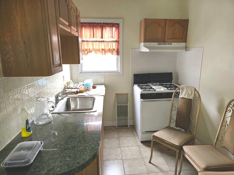 More Photos Of 1064 Herkimer St, Brooklyn Specialty For Sale