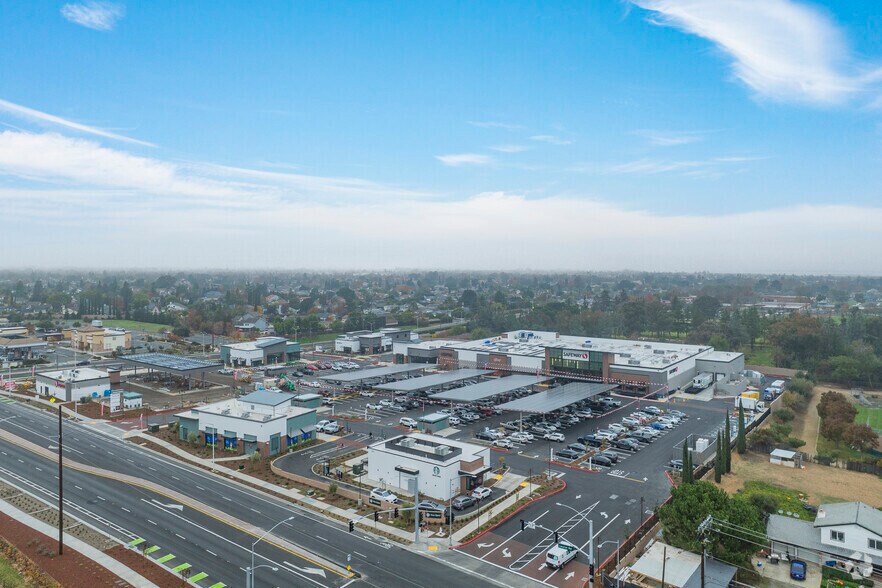 More Photos Of 998 Laurel Road, Oakley Unknown For Lease