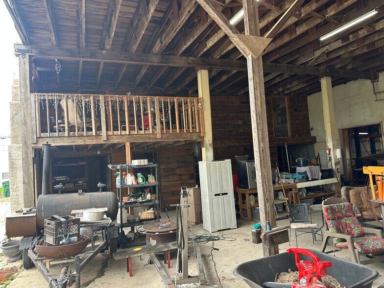 More Photos Of 18 S Alvin Ailey St, Rogers Freestanding For Sale