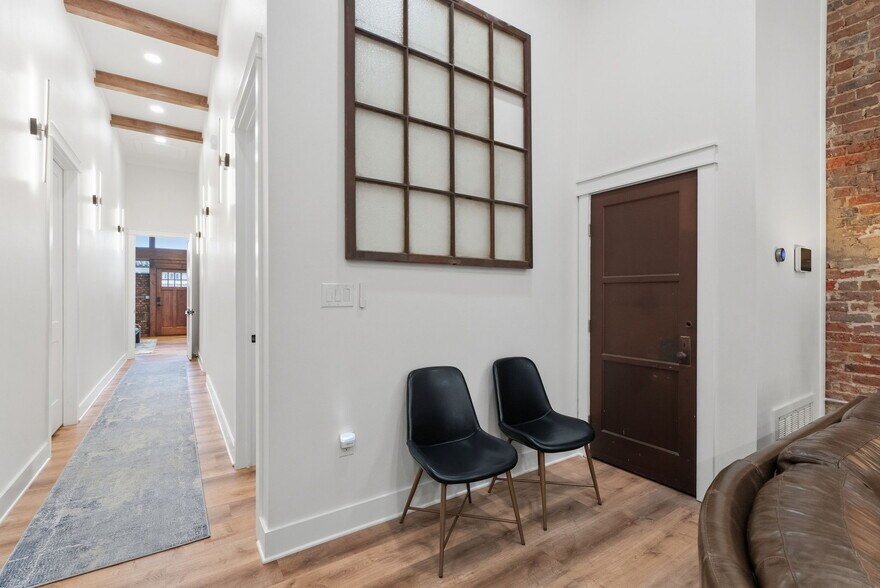 More Photos Of 103 W Duval St, Troup Freestanding For Sale
