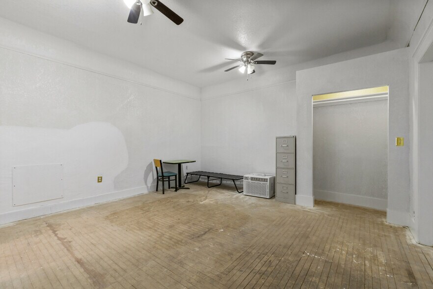 More Photos Of 617 Main St, Klamath Falls Storefront Retail Residential For Sale