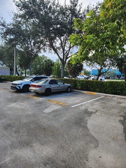 More Photos Of 2400 W Sample Rd, Pompano Beach Storefront Retail Office For Sale
