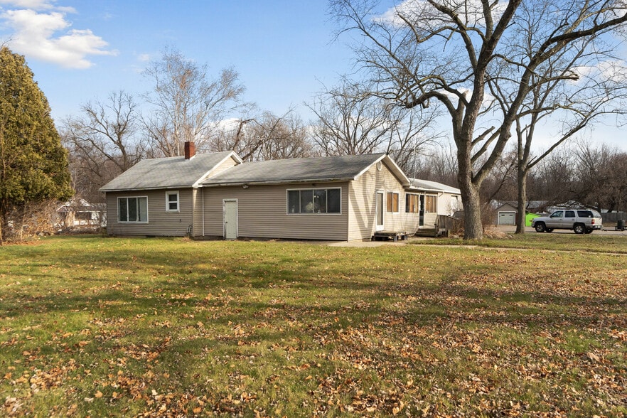 More Photos Of 1806 E Webster Rd, Flint Manufactured Housing Mobile Home Park For Sale