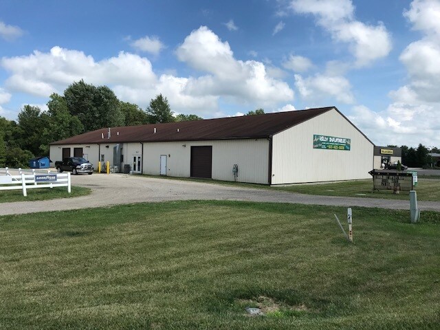 5651 S Occidental Rd  