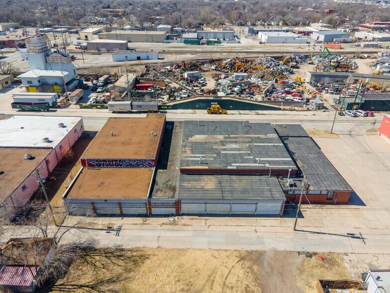 More Photos Of 901 E Morris St, Wichita Warehouse For Sale