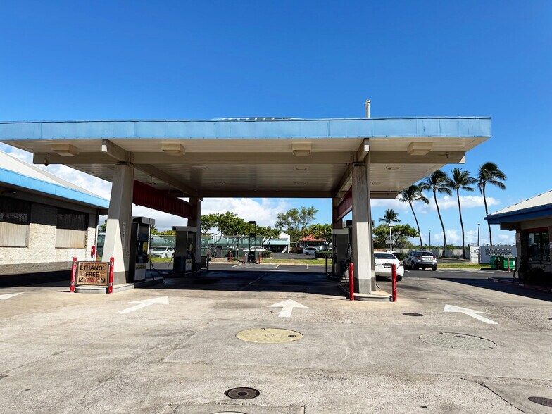 More Photos Of 51 E Lipoa St, Kihei Service Station For Sale