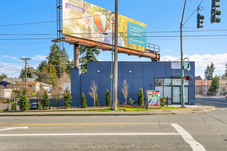 Primary Photo Of 3519-3521 6th Ave, Tacoma Office For Sale