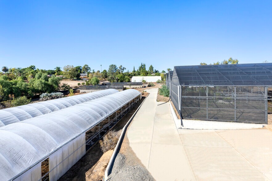 More Photos Of 1881 Fuerte St, Fallbrook Garden Center For Sale