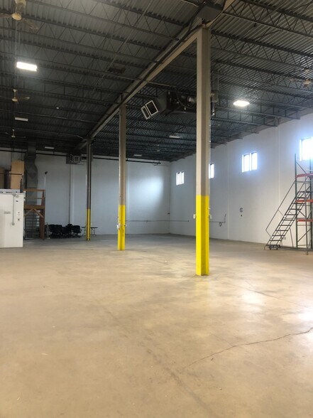 More Photos Of 30 Charles St, Needham Flex For Lease