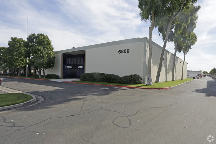 Primary Photo Of 6800 Orangethorpe Ave, Buena Park Warehouse For Lease