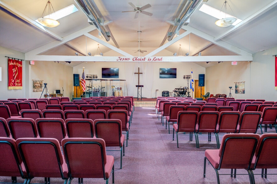 More Photos Of 70 Church St, New Rochelle Religious Facility For Sale