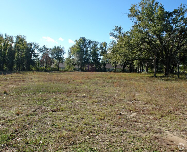 More Photos Of 8620 N Davis Hwy, Pensacola Land For Sale