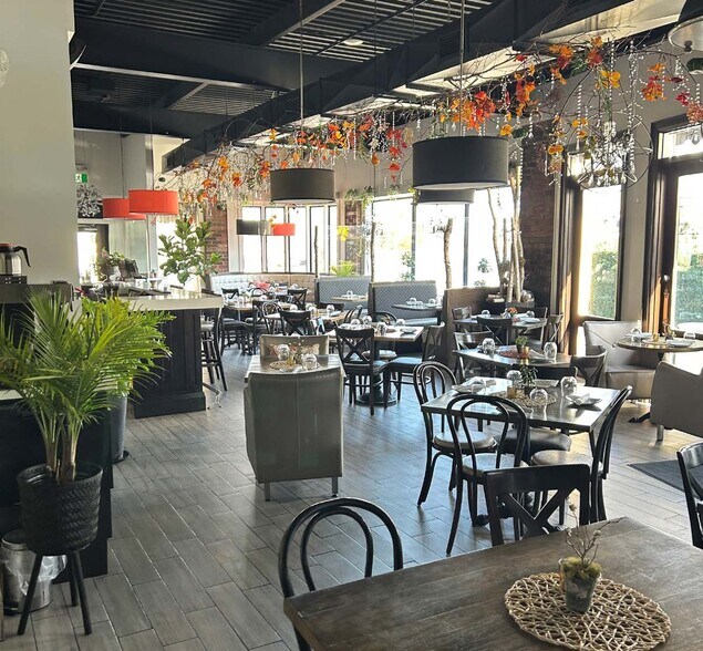 More Photos Of , Welland General Retail For Sale
