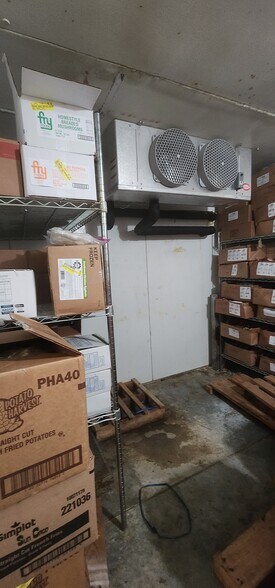 More Photos Of 701 N Martin Luther King Jr Hwy, Mexia Restaurant For Sale