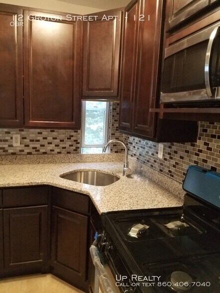 More Photos Of 12-16 Groton St, Hartford Apartments For Sale