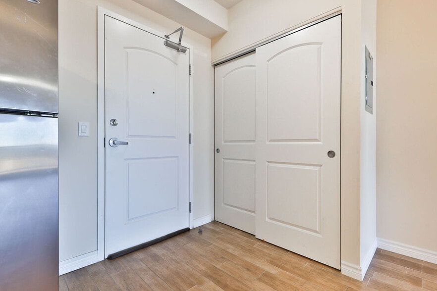 More Photos Of 1489 Upper Gage Av, Hamilton Apartments For Sale