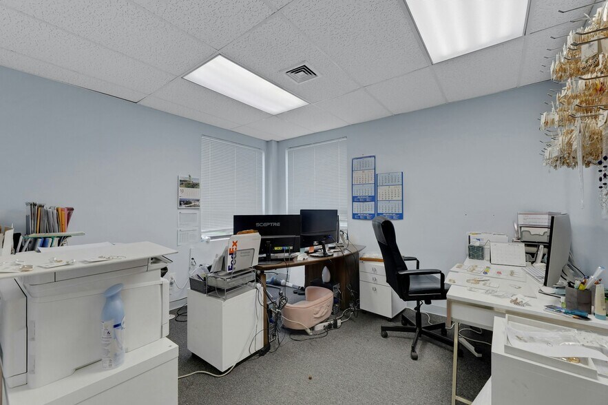 More Photos Of 117 Central Ave, Hackensack Office Residential For Lease