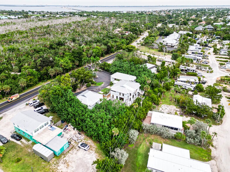 More Photos Of 1149 Periwinkle Way, Sanibel Office For Sale
