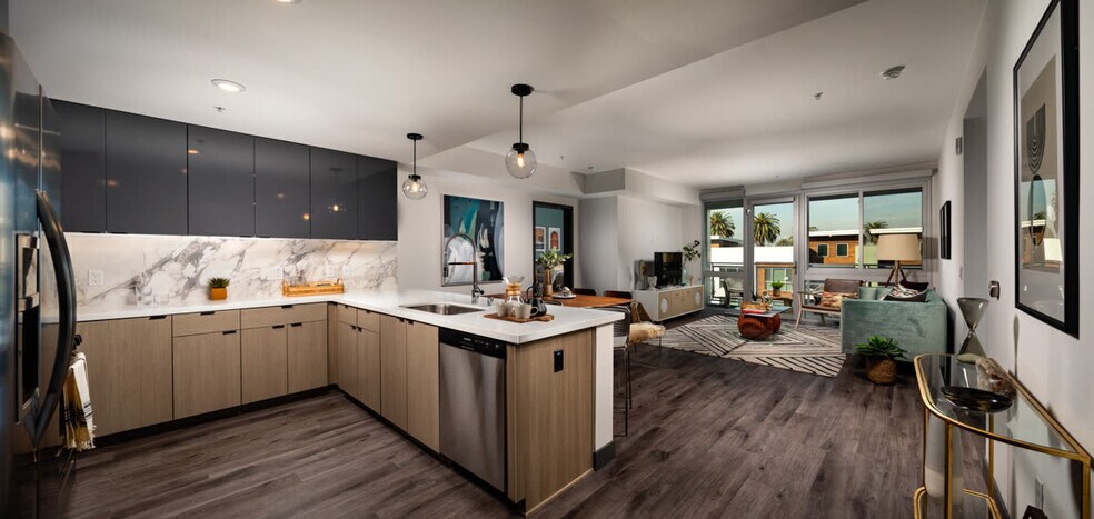 More Photos Of 11924 W Washington Blvd, Los Angeles Apartments For Lease