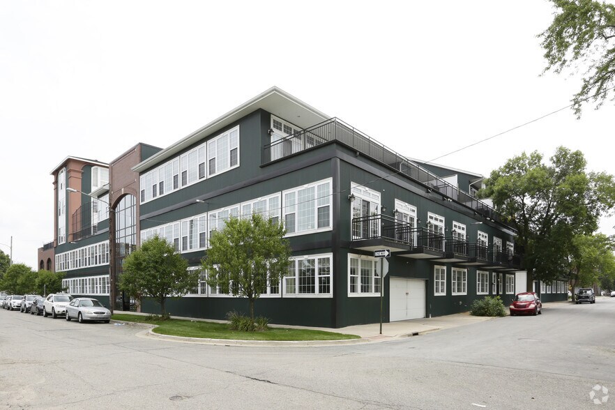 More Photos Of 600 7th St NW, Grand Rapids Office For Sale
