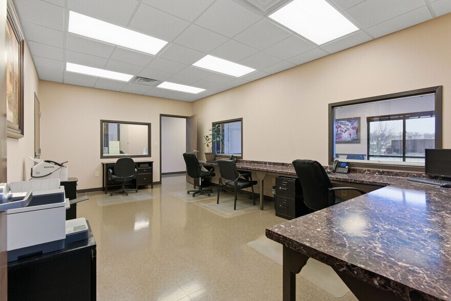 More Photos Of 142 Hampton Ct, Commerce Rehabilitation Center For Sale