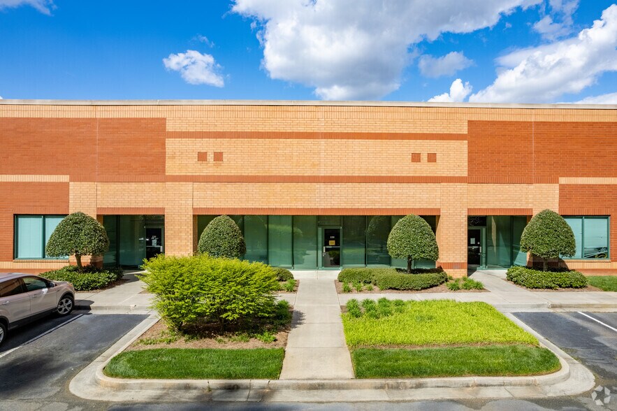 More Photos Of 1235 Old Alpharetta Rd, Alpharetta Light Distribution For Lease