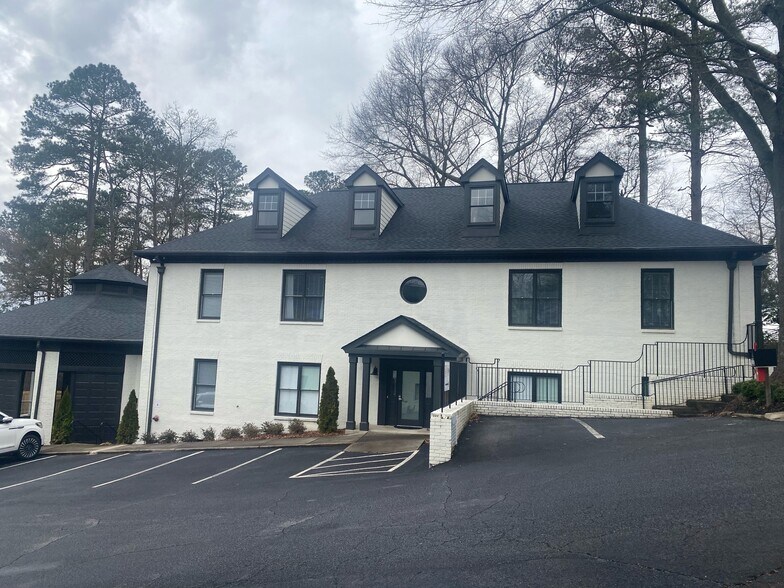 More Photos Of 1145 Hightower Trl, Atlanta Medical For Lease