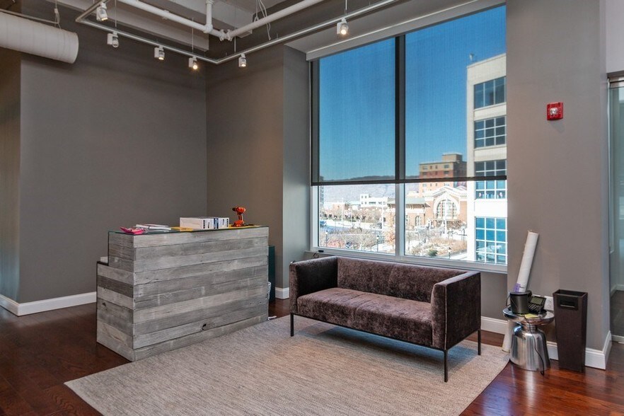 More Photos Of 29 Wells Ave, Yonkers Unknown For Lease