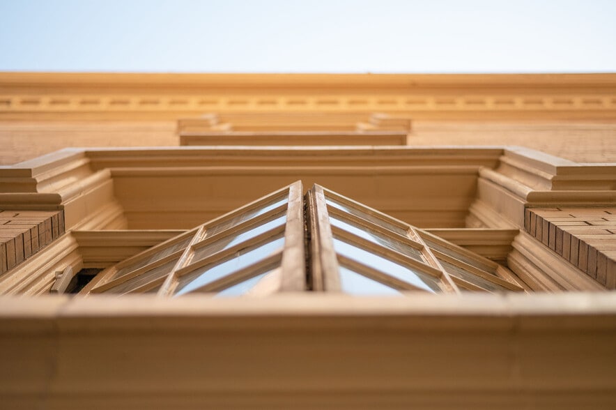 More Photos Of 1073 Bush St, San Francisco Apartments For Sale