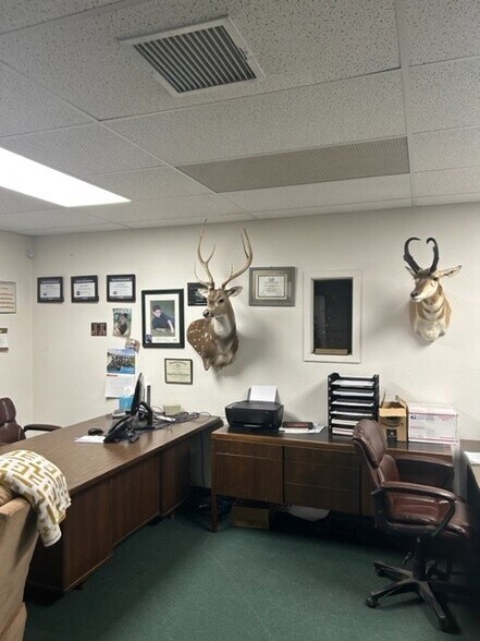 More Photos Of 308 E Louisiana Ave, Midland Light Manufacturing For Sale