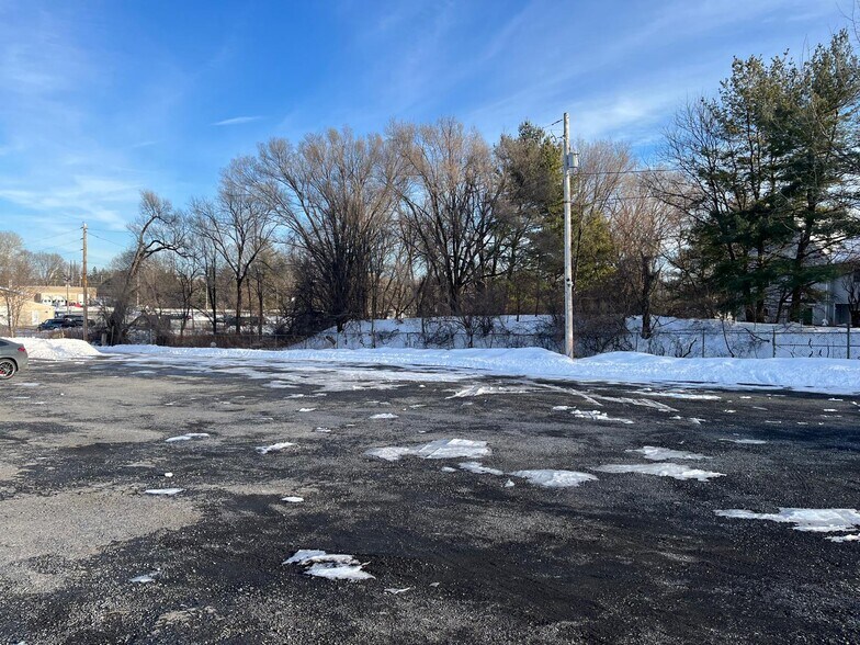 More Photos Of 832 Trexlertown Rd, Breinigsville Warehouse For Sale
