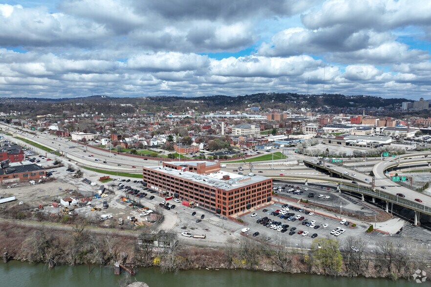 More Photos Of 1501 Reedsdale St, Pittsburgh Loft Creative Space For Lease