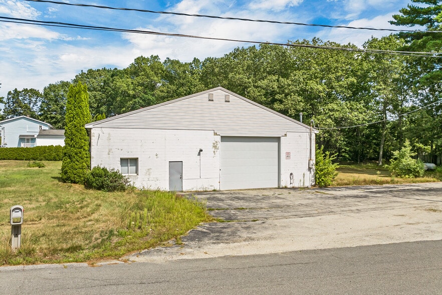 Primary Photo Of 22 Kendall Pond Rd, Derry Food Processing For Sale