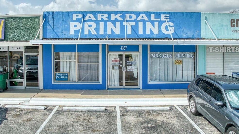 More Photos Of 4321-4343 S Alameda St, Corpus Christi Storefront For Sale