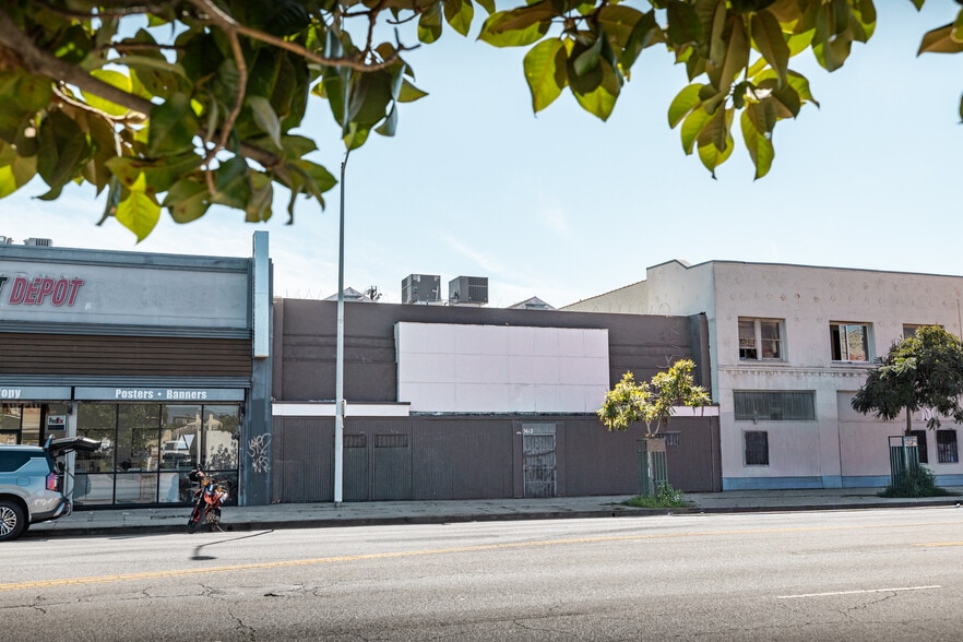 More Photos Of 3612 W Washington Blvd, Los Angeles Warehouse For Sale