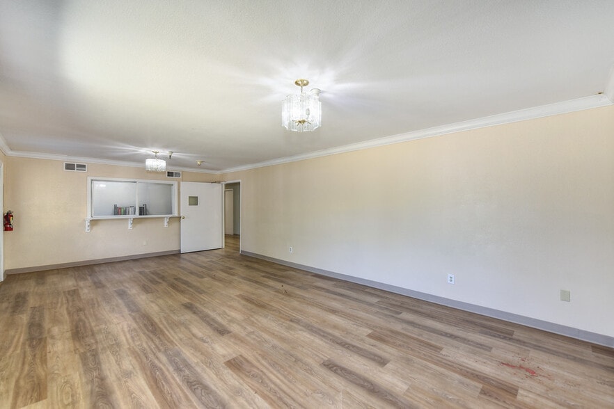 More Photos Of 7710 Sunset Ave, Fair Oaks Assisted Living For Sale