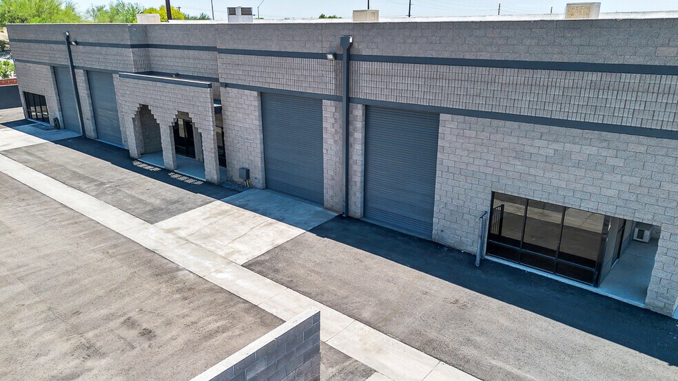 More Photos Of 7809 N 68th Ave, Glendale Warehouse For Sale