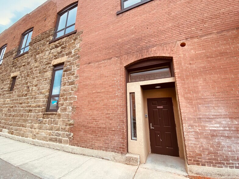 More Photos Of 23 N Broadway Ave, Red Lodge Office Residential For Sale