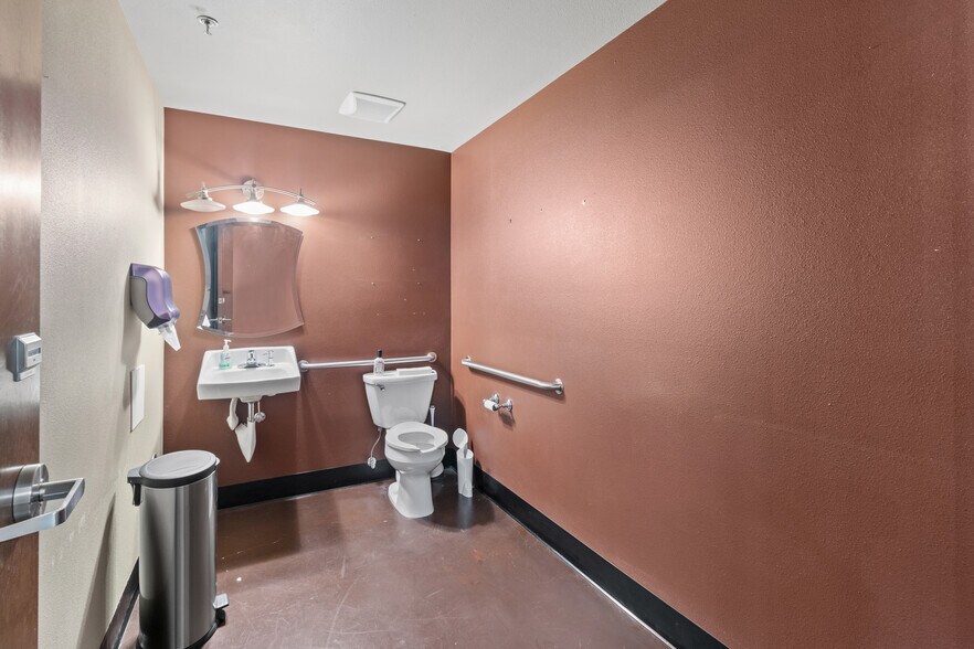 More Photos Of 20512 SW Roy Rogers Rd, Sherwood Apartments For Lease