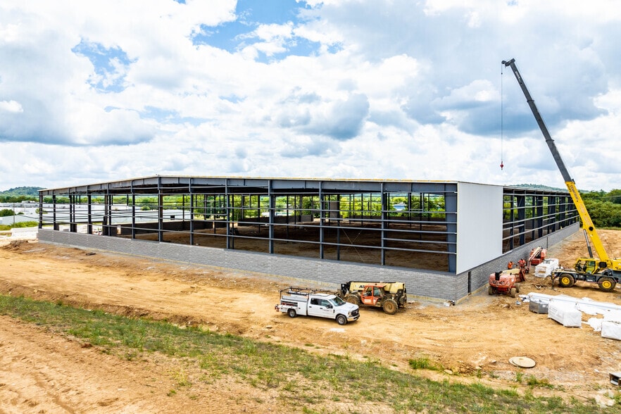 More Photos Of 475 Shelton Ln, Russellville Warehouse For Sale