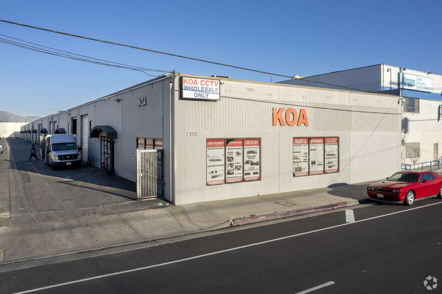 Primary Photo Of 7306 Coldwater Canyon Ave, North Hollywood Warehouse For Lease