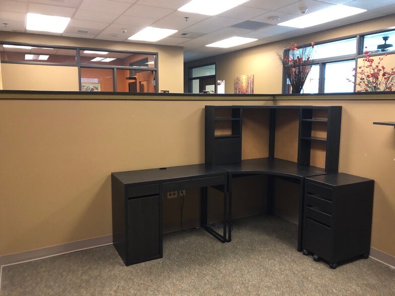 More Photos Of 300 W 15th St, Vancouver Office For Lease