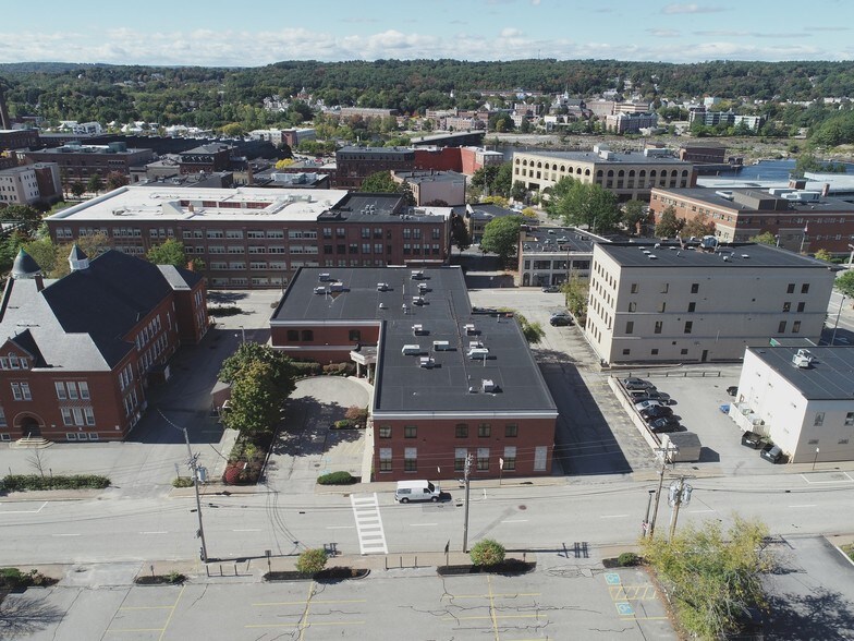 More Photos Of 77 Bates St, Lewiston Medical For Lease