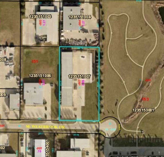 More Photos Of 1125 SE Westbrooke Dr, Waukee Warehouse For Lease