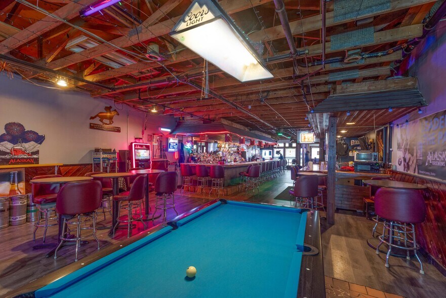 More Photos Of 314-316 Front St, Ketchikan Specialty For Sale