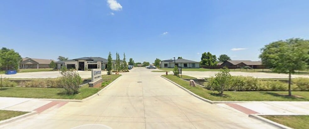 Primary Photo Of 1010 S Santa Fe Ave, Moore Land For Sale