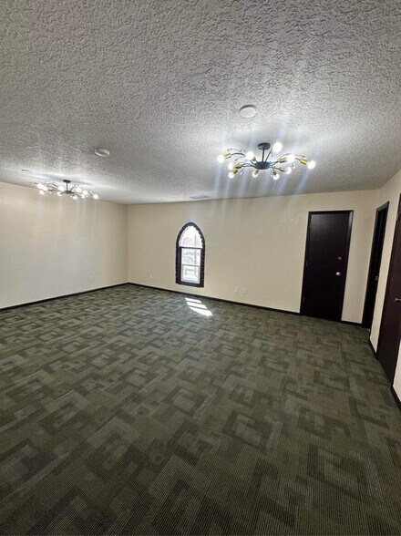 More Photos Of 10832 Prospect Ave NE, Albuquerque Office For Lease