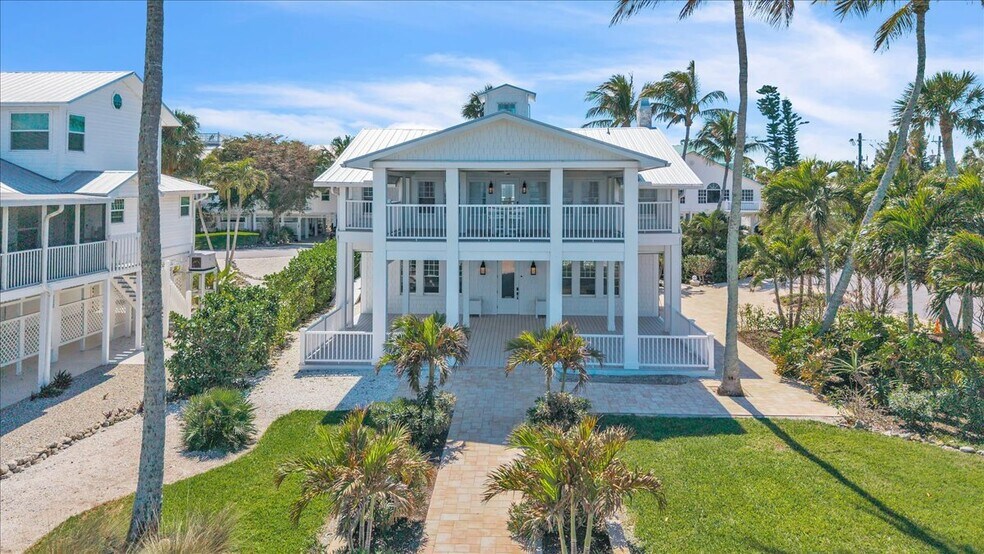 More Photos Of 8241 Main St, Bokeelia General Retail For Sale
