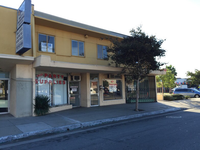 More Photos Of 14000-14006 Pioneer Blvd, Norwalk Storefront For Sale